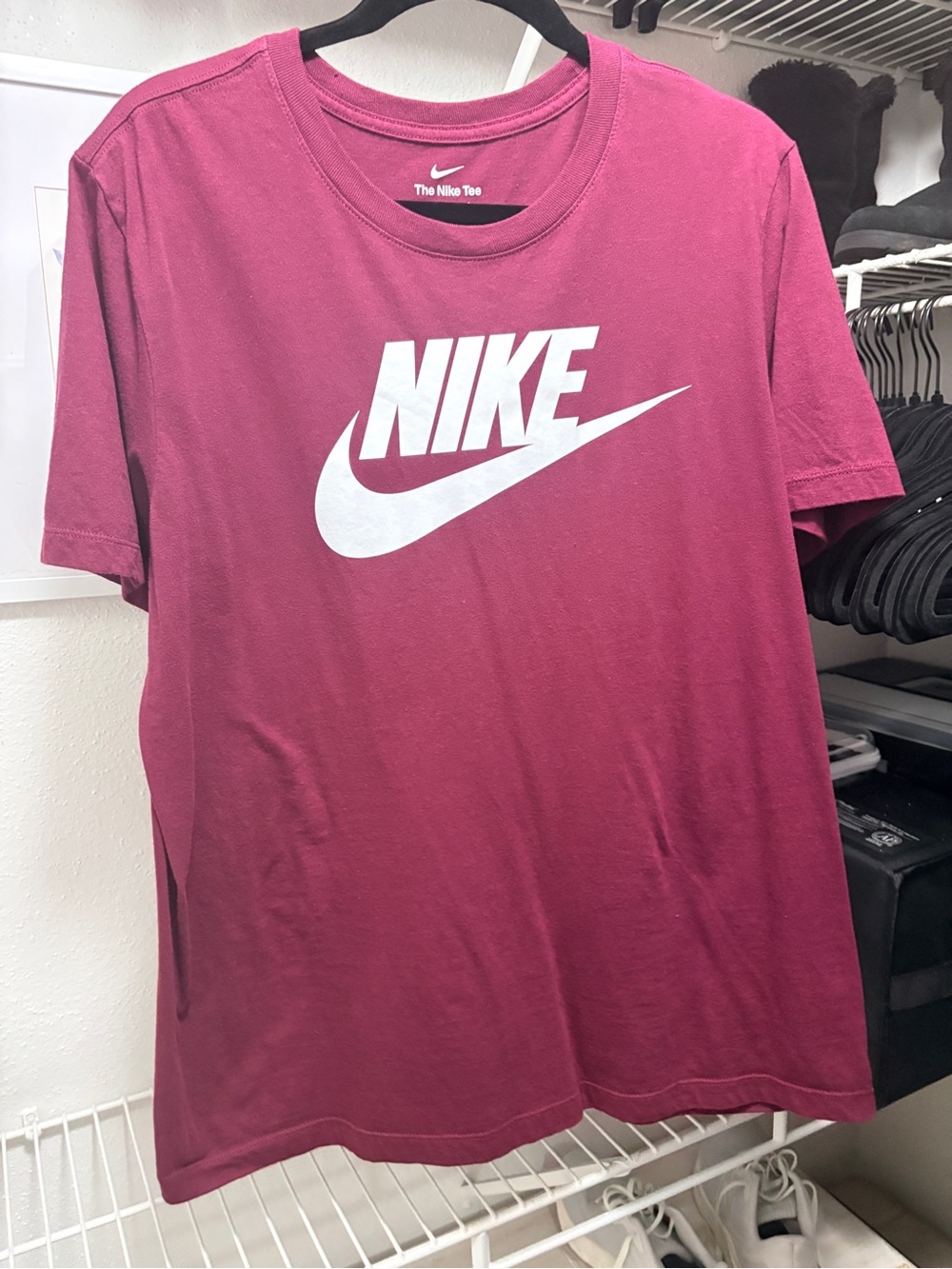 Nike Men's Burgundy Crewneck T-Shirt with White Logo